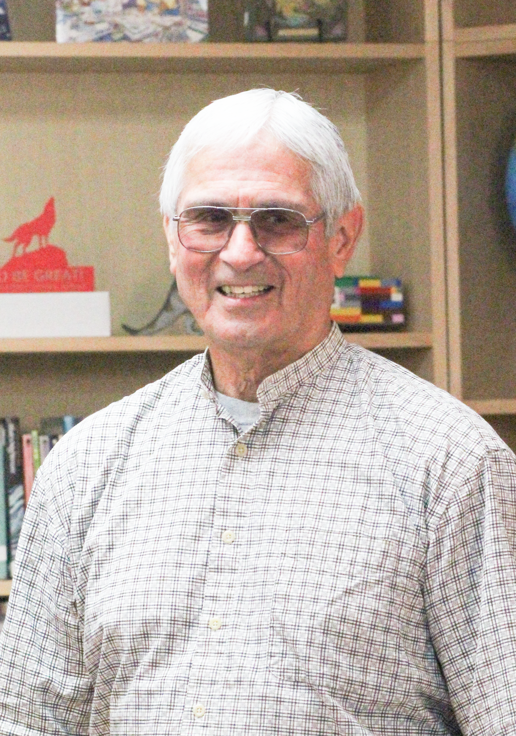 Vince Hernandez : Maintenance / Custodian
